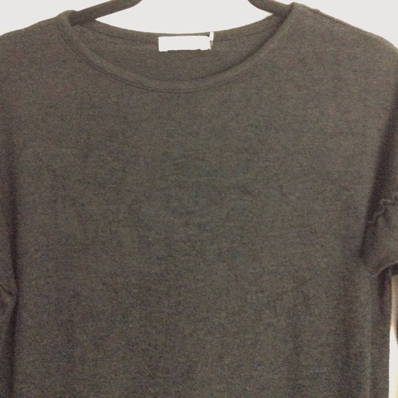 Black tunic with ruffle details - Picture 5 of 5